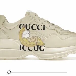 Authentic…..Gucci Cream Leather Sneaker - Logo Detail